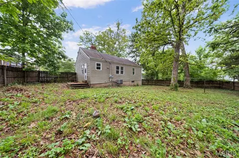 Exterior - 65 Rose Ct, Rolla, MO 65401 photo 4 of 7