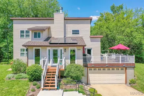 609 Osage Dr, O'fallon, IL 62269