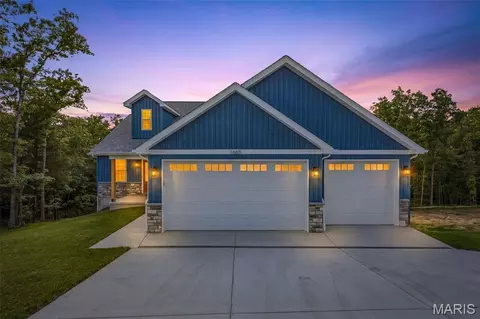 1665 Scenic Dr, Festus, MO 63028