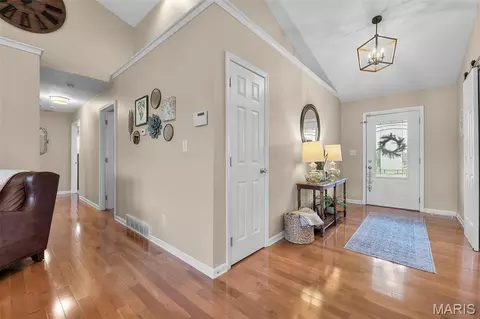 Entry Way - 329 Cowboy Aly, Jackson, MO 63755 photo 6 of 6