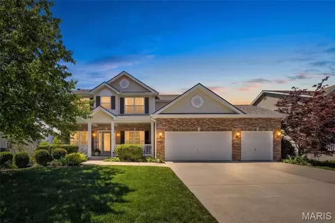 1205 Simeon Dr, Shiloh, IL 62221