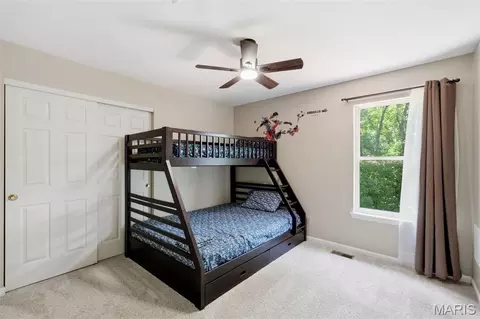 Bedroom - 305 Oak Top Ct, Ballwin, MO 63021 photo 4 of 6