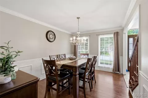 Dining - 305 Oak Top Ct, Ballwin, MO 63021 photo 3 of 3