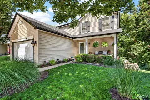187 Homefield Gardens Dr, O'fallon, MO 63366