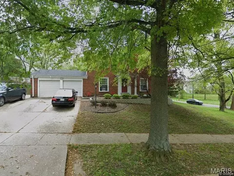 13366 Hobnail Dr, Saint Louis, MO 63146