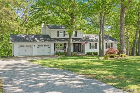 764 Wanda Leigh Ln, Washington, MO 63090