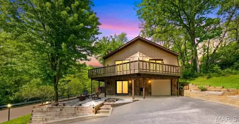 625 Pleasant Ridge Rd, Fairview Heights, IL 62208