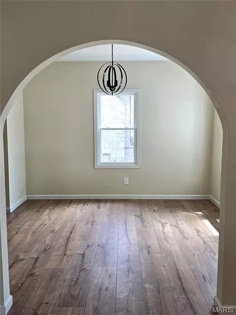 Dining - 435 Kitchell Ave, Saint Clair, MO 63077 photo 1 of 1