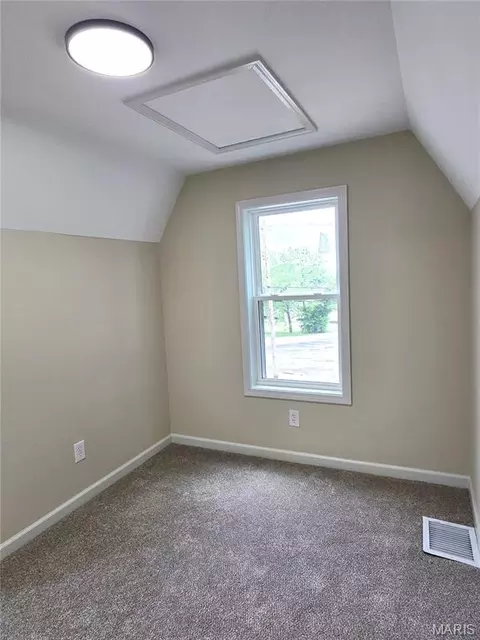 Bedroom - 435 Kitchell Ave, Saint Clair, MO 63077 photo 6 of 6