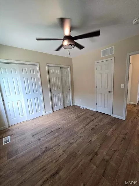 Bedroom - 435 Kitchell Ave, Saint Clair, MO 63077 photo 2 of 6