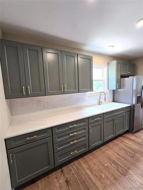 Kitchen - 435 Kitchell Ave, Saint Clair, MO 63077 photo 5 of 5