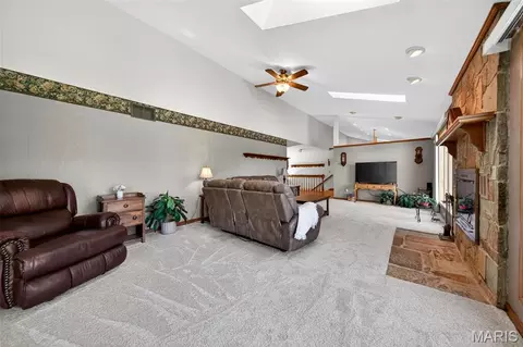 Other - 101 Hilltop Ct, Washington, MO 63090 photo 3 of 16