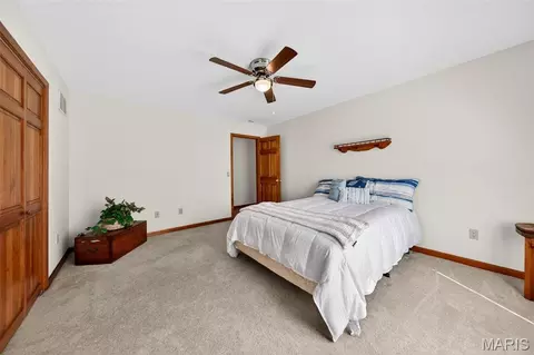 Bedroom - 101 Hilltop Ct, Washington, MO 63090 photo 5 of 6