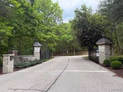 84 Schloss Rd, Eureka, MO 63025 photo 2