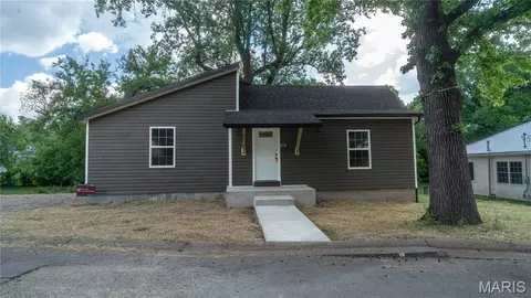 310 Field St, Park Hills, MO 63601