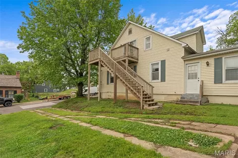 Exterior - 600 Locust St, Washington, MO 63090 photo 6 of 6