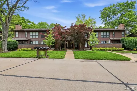 2012 Trailcrest Ln #3, Saint Louis, MO 63122