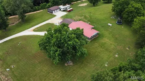 Exterior - 1964 Highway 21, Centerville, MO 63633 photo 3 of 21