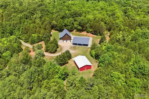 10330 Bottom Diggins Rd, Cadet, MO 63630