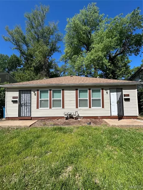 6133 Washington Ave, Berkeley, MO 63134