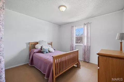 Bedroom - 414 Westbrook Dr, O'fallon, MO 63366 photo 3 of 3