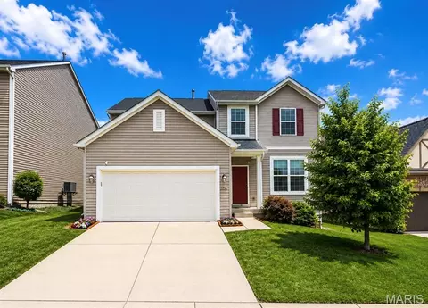 1512 Cannon Ridge Dr, Saint Louis, MO 63146