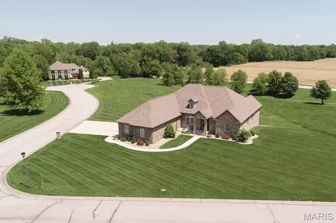 View/Area - 409 Willow Bend Ln, O'fallon, IL 62269 photo 2 of 7