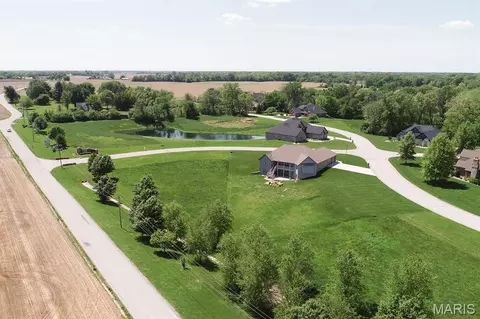 View/Area - 409 Willow Bend Ln, O'fallon, IL 62269 photo 6 of 7