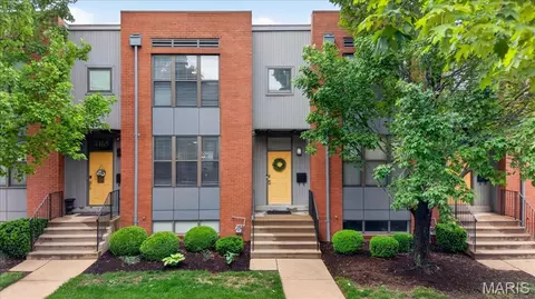 4163 Mcpherson Ave, Saint Louis, MO 63108