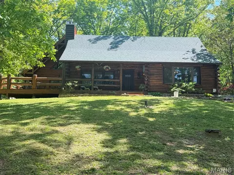 6482 S Lakeshore Dr, Hillsboro, MO 63050