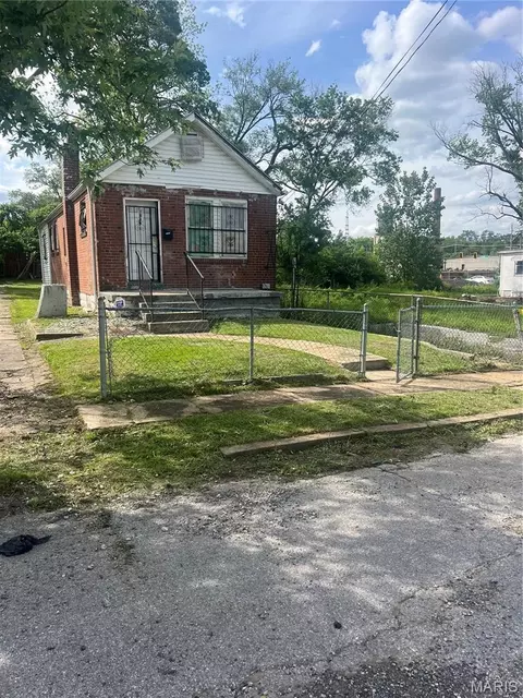 1849 Irving Ave, Wellston, MO 63133