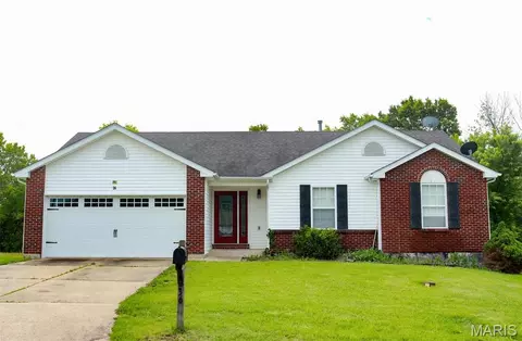 36 Colton Jesse Dr, Winfield, MO 63389