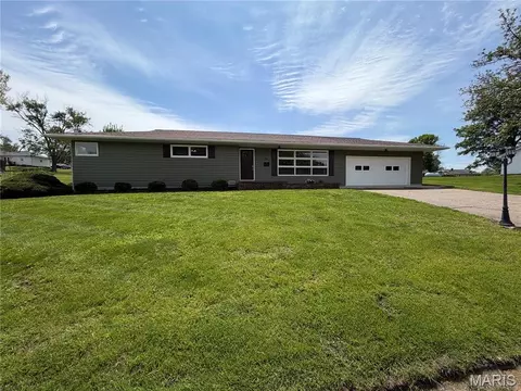 155 Payne St, Paris, MO 65275