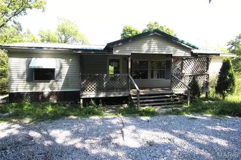 10195 Dellwood Rd, Mineral Point, MO 63660