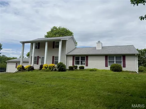 1320 Ridge Rd, Wildwood, MO 63021