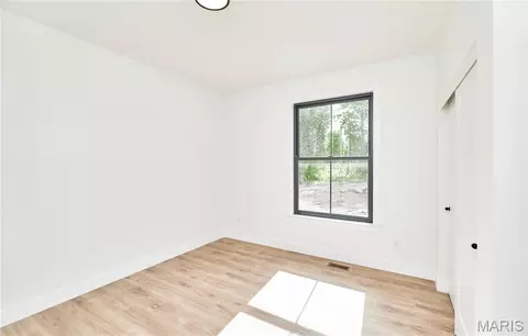 Bedroom - 22601 Highway O, Wright City, MO 63390 photo 1 of 10