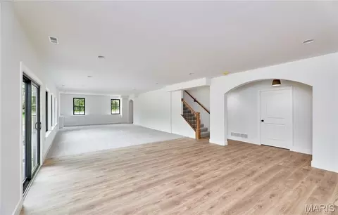 Living - 22601 Highway O, Wright City, MO 63390 photo 6 of 8
