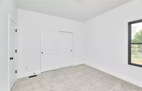 Bedroom - 22601 Highway O, Wright City, MO 63390 photo 4 of 10