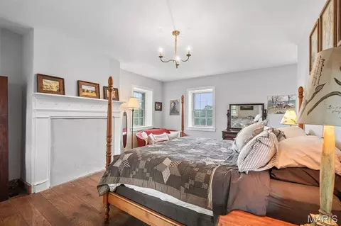 Bedroom - 5106 Noser Mill Rd, Leslie, MO 63056 photo 2 of 10