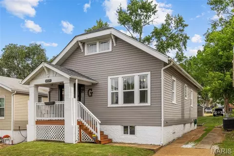 4329 Bingham Ave, Saint Louis, MO 63116