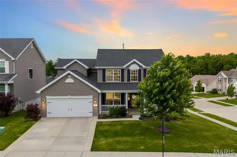 2 Windrush Ct, O'fallon, MO 63366
