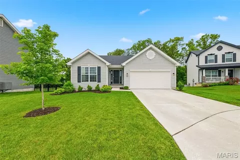 Exterior - 512 Kit Fox Ct, Eureka, MO 63025 photo 2 of 6