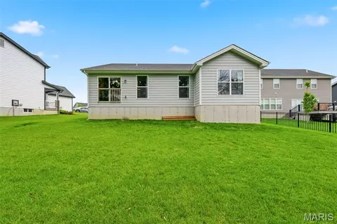 Exterior - 512 Kit Fox Ct, Eureka, MO 63025 photo 4 of 6