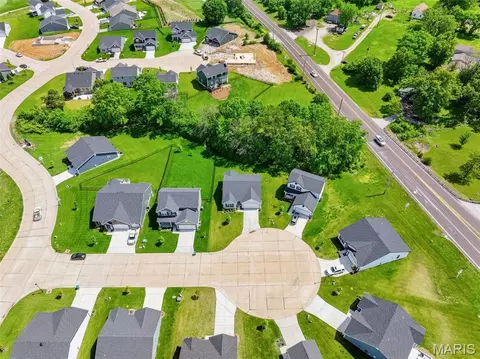 View/Area - 512 Kit Fox Ct, Eureka, MO 63025 photo 4 of 21