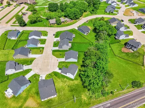 View/Area - 512 Kit Fox Ct, Eureka, MO 63025 photo 6 of 21