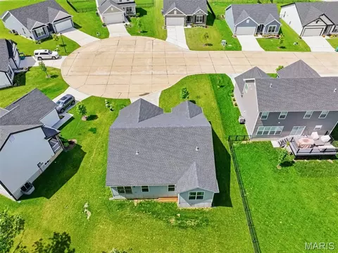 View/Area - 512 Kit Fox Ct, Eureka, MO 63025 photo 18 of 21