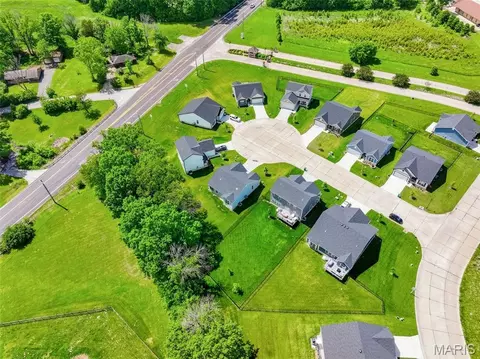 View/Area - 512 Kit Fox Ct, Eureka, MO 63025 photo 9 of 21