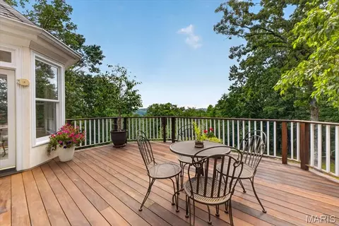 Exterior - 1850 Eagle Nest Dr, Hermann, MO 65041 photo 4 of 15