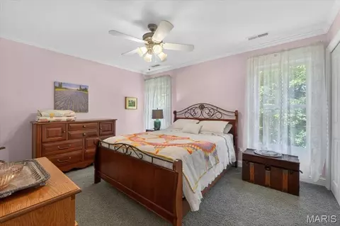 Bedroom - 1850 Eagle Nest Dr, Hermann, MO 65041 photo 3 of 6