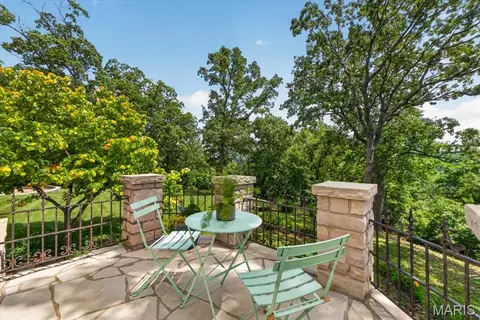 Exterior - 1850 Eagle Nest Dr, Hermann, MO 65041 photo 6 of 15
